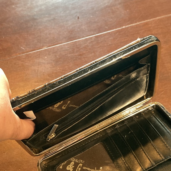 Brown Cross Wallet with Bling and Clasp Closure - Picture 12 of 13